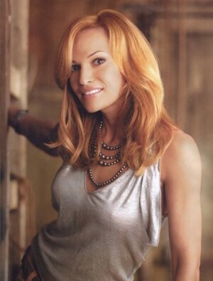 Jolene Blalock nude 7