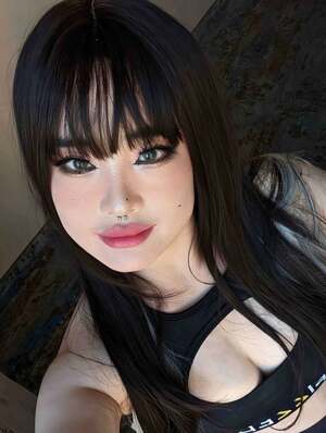 Jooni Kim nude 4