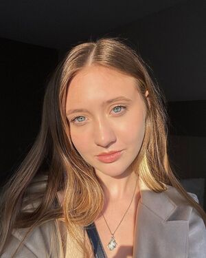 Jordan Burton nude 11