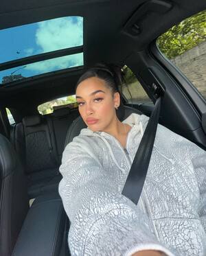 Jorja Smith nude 6