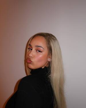 Jorja Smith nude 7