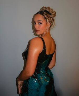 Jorja Smith nude 8