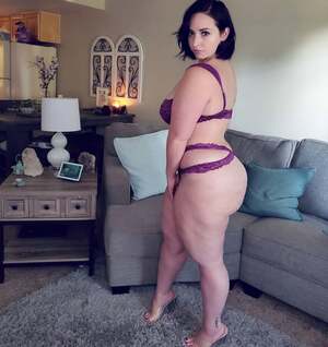 Josefina Vincenza nude 8