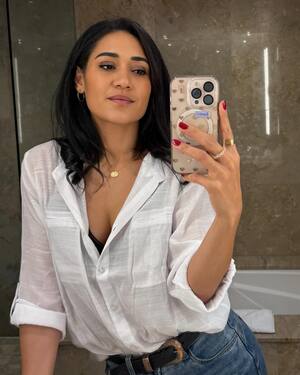 Josephine Jobert nude 5