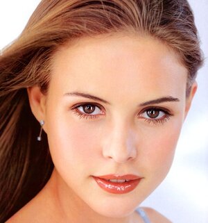 Josie Maran nude 11