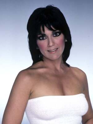 Joyce Dewitt nude 5