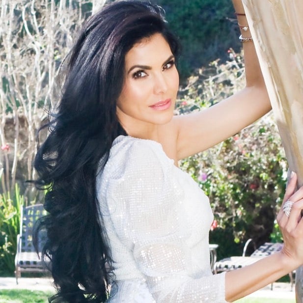 Joyce Giraud nude 4