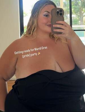 Juicee Fruitee nude 8
