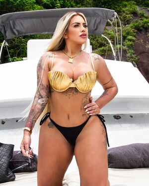Juju Ferrari nude 3