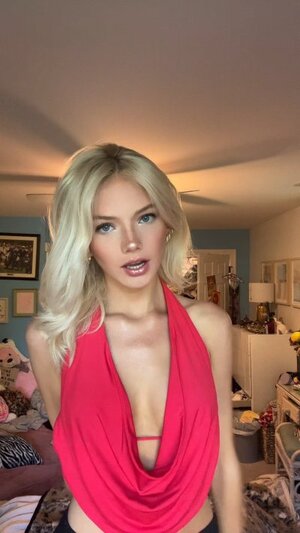 Jules MacCarthy nude 5