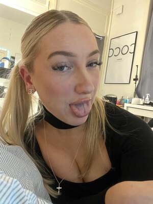 Juli Luxie nude 7