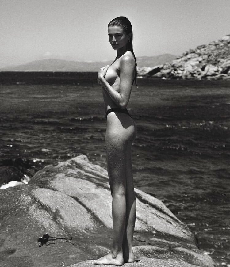 Julia Courtes nude 11