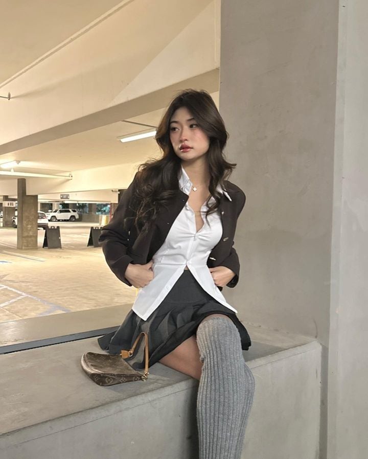 Julia Ma nude 5