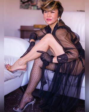 Julia Woo nude 1
