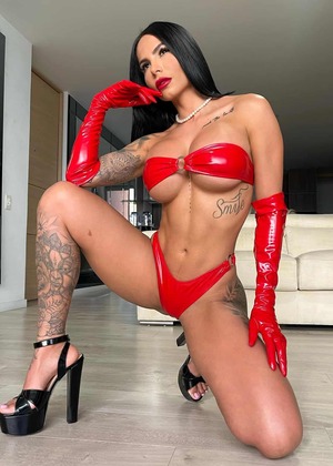 Juliana Candy nude 3