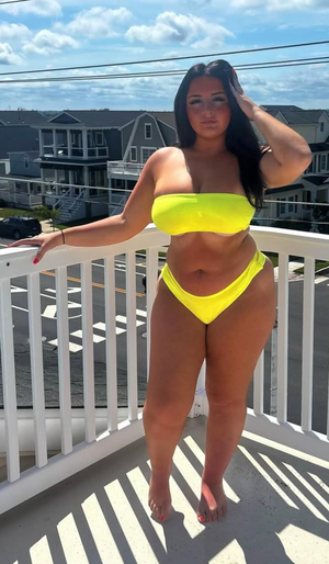 Julianna Fareri nude 1