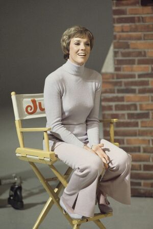 Julie Andrews nude 4