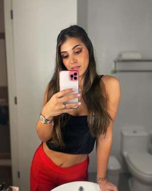 Julieta Zeitune nude 10