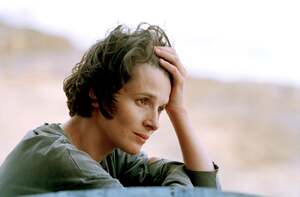 Juliette Binoche nude 10