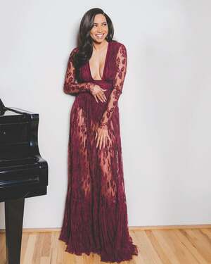 Jurnee Smollett nude 8