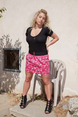 Justine Parker nude 11