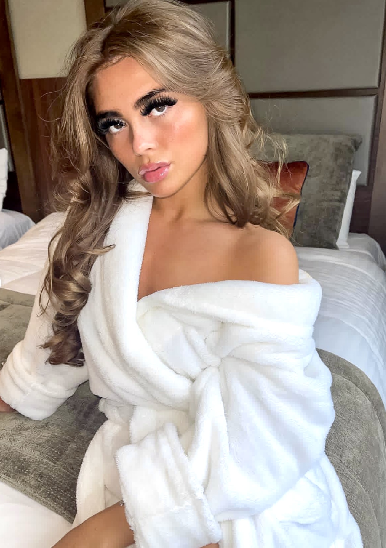 Kacie Cachia nude 9