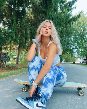 Kaitlyn Rose nude 11
