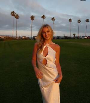 Kale Welborn nude 2