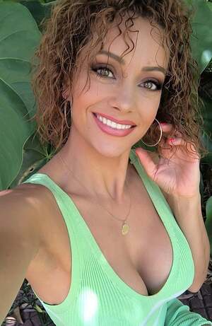 Kaleen Moi nude 6