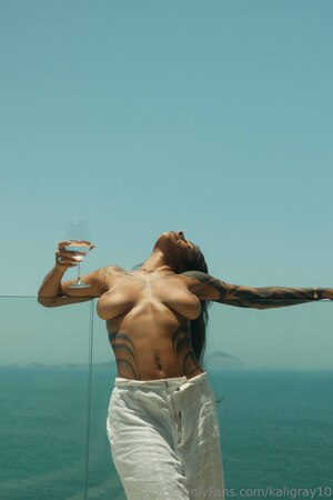 Kali Gray nude 8