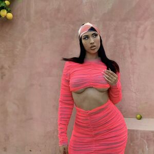 Kali Uchis nude 10