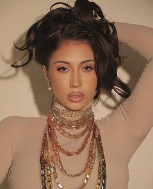 Kali Uchis nude 8