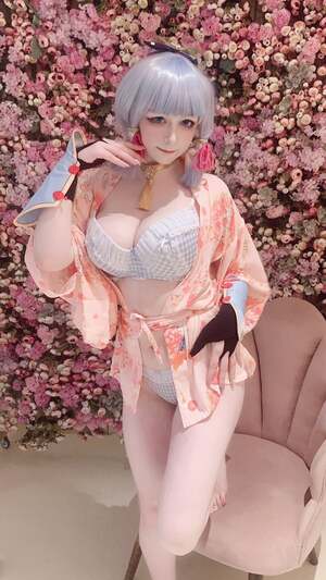 Kamelya Chan nude 11