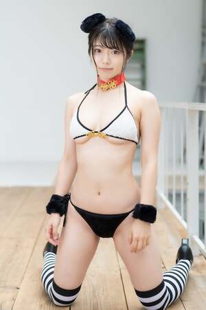 Kana Yamada nude 3