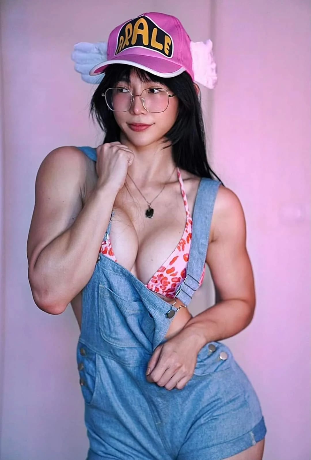 Kanda Likitsangjaroen nude 8