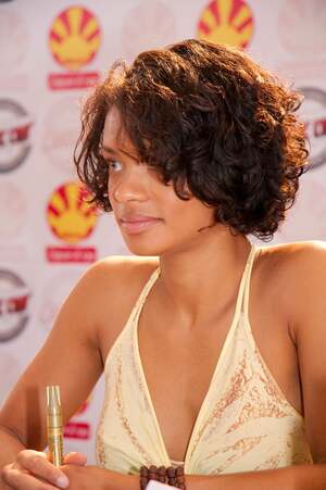 Kandyse McClure nude 8