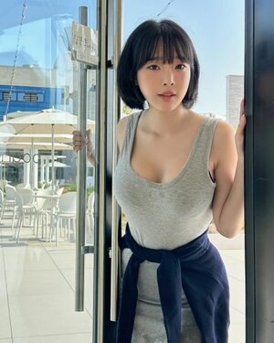 Kang In Kyung nude 9
