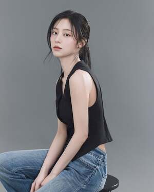 Kang Min-ah nude 5