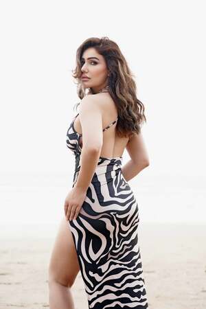 Kangna Sharma nude 2
