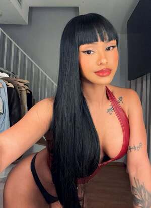 Karen Dayana nude 3