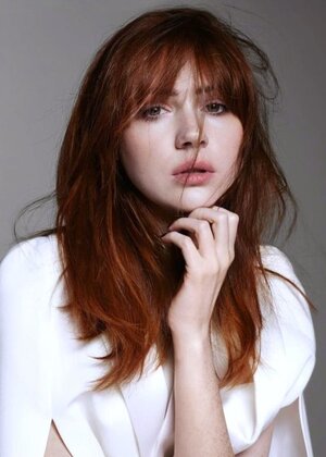 Karen Gillan nude 5