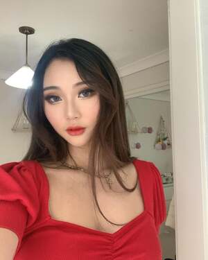 Karen Zeng nude 5