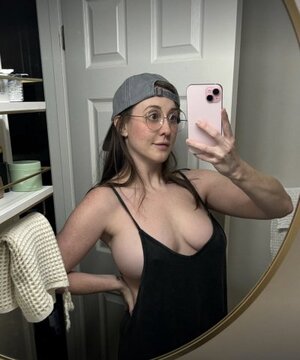 Kari Keone nude 5