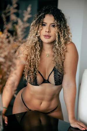 Karmen Mestre nude 7