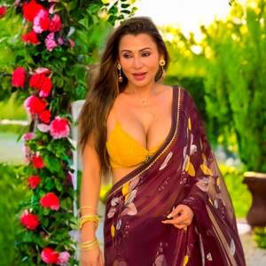 Karrishma Kar nude 11