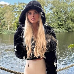 Kassy Alice nude 5