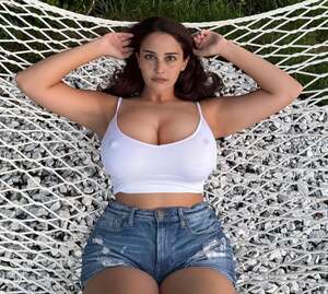 Kat Dunning nude 5