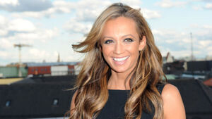 Kate Abdo nude 7