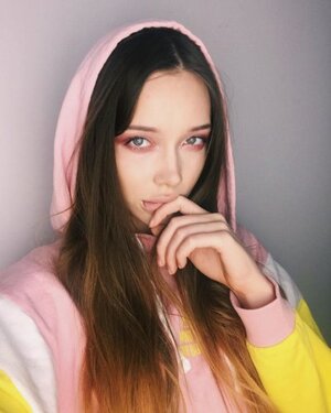 Kate Kuray nude 6