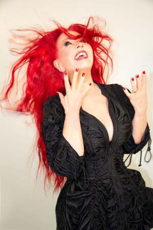 Kate Pierson nude 4
